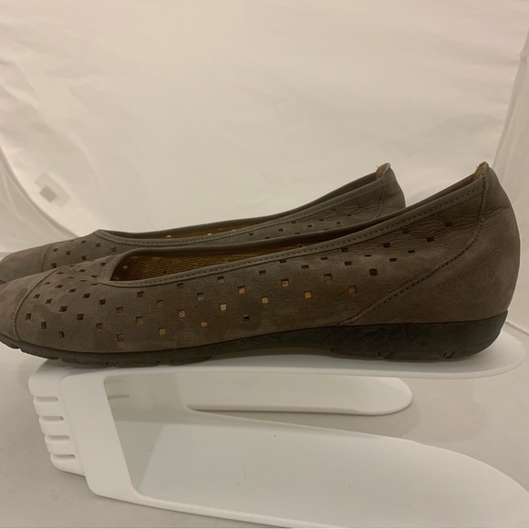 Gabor Hovercraft Suede Ballerina Cutout Taupe Leather Flats - Picture 8 of 13